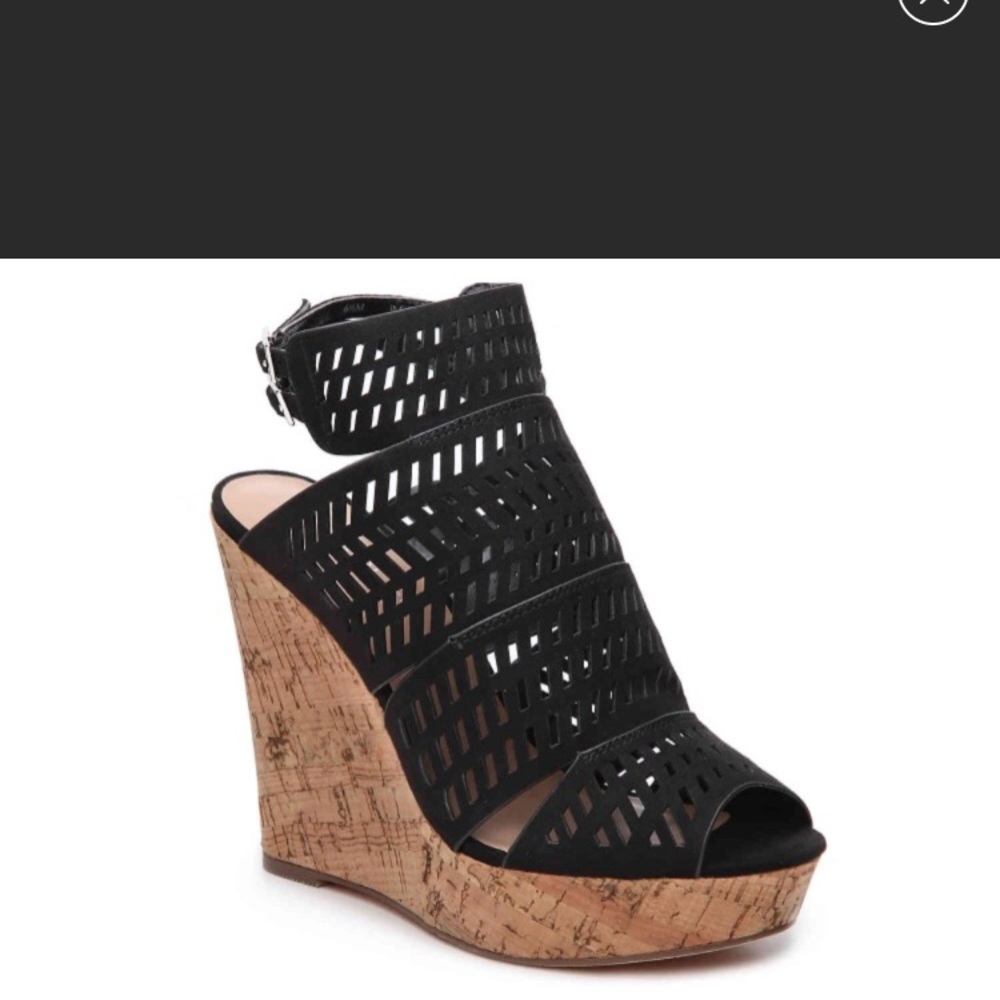 Excellent condition Charles David wedges